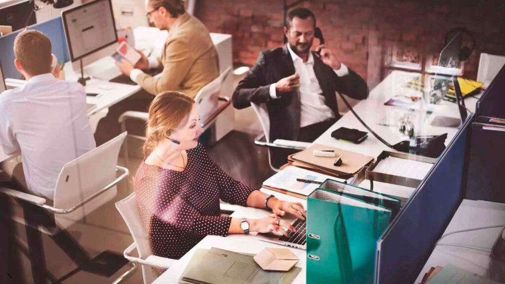 Bg-Agencia-mouratorres-atendimento